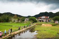 4天3晚 峇里奥高原